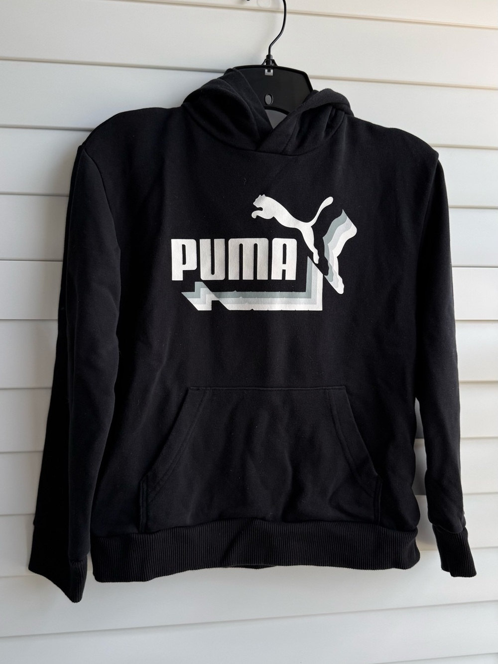 PUMA Boys Black Logo Hoodie | Size M (10/12)